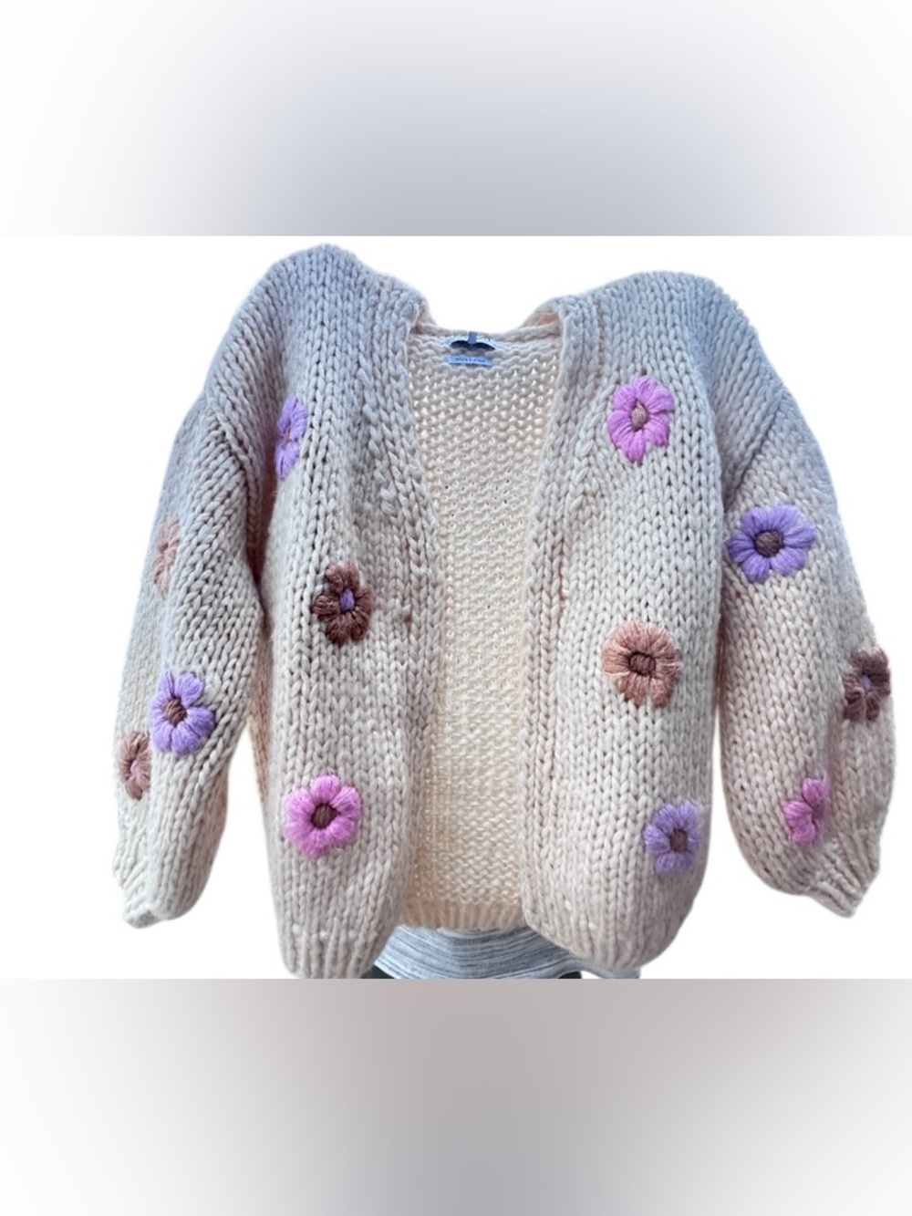 FRNCH Cream Chunky Knit Cardigan with Pink, Purple and Brown Flower. Size S/M - Picture 6 of 7